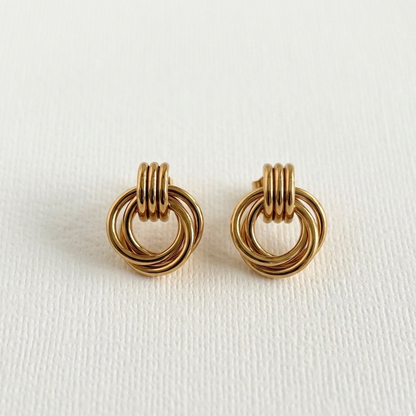 Cercei statement placat cu aur